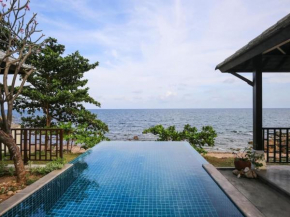 Отель 4 Bedroom Beachfront Villa at Kanda Choeng Mon  Бо Пут